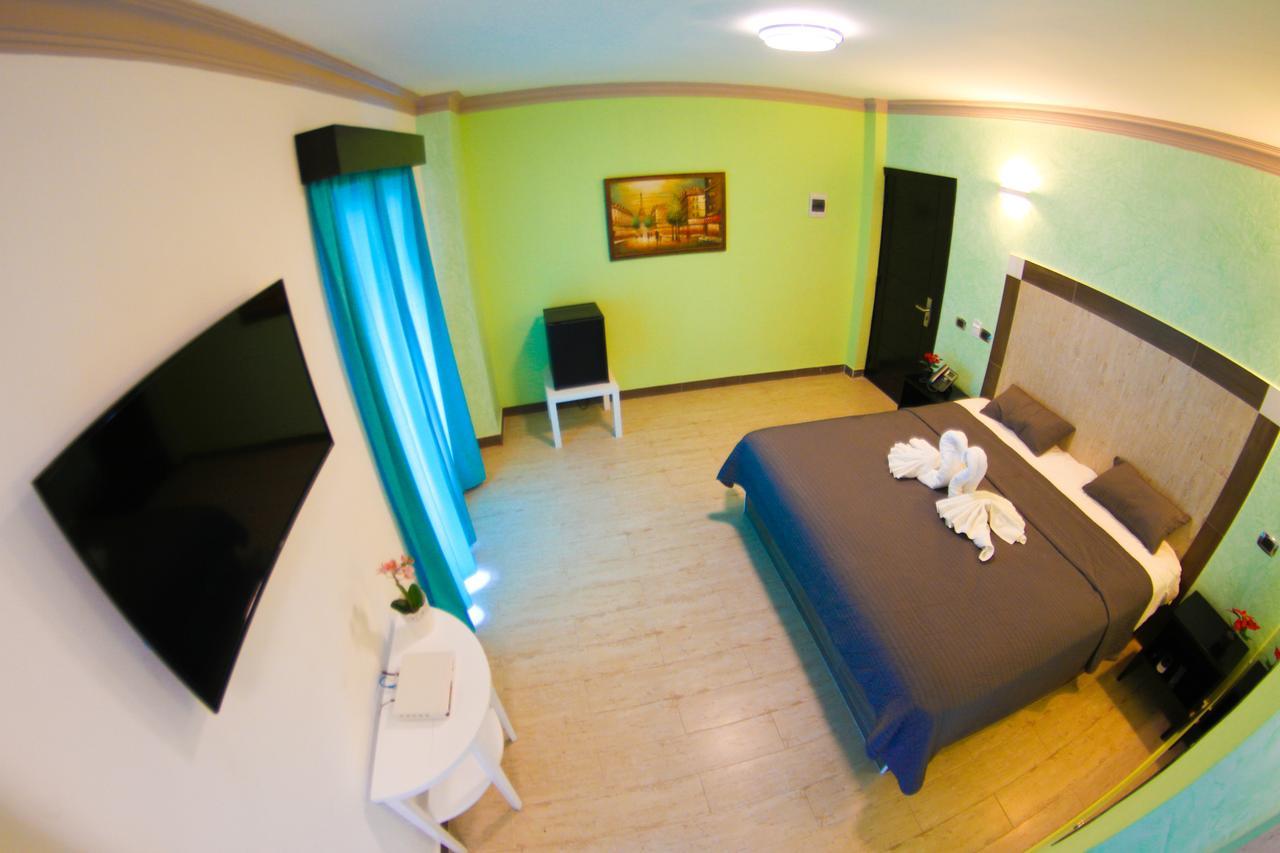 Friohot Boca Chica Hotel Bagian luar foto